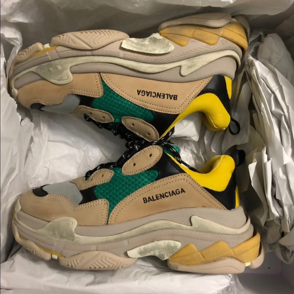 Balenciaga triple s sneaker